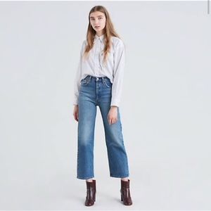 Levi’s ribcage straight ankle jeans